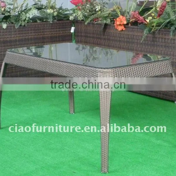 Artificial Rattan Patio Table photo-4