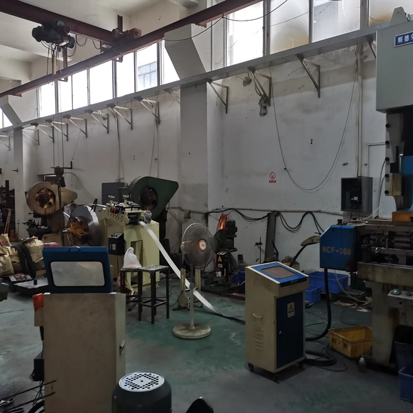 Foshan Shunde Zhongmei Lighting Electric Appliance Co., Ltd. company overview - view 4