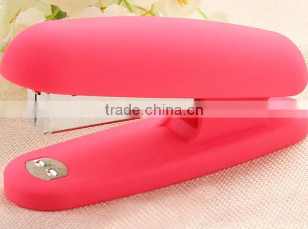 Normal Colorful Economical Plastic Stapler Very Cute for Office photo-3