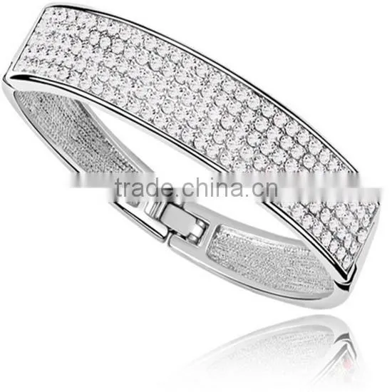 Elegant Women Hand Jewelry Plated Gold Tube Bangle photo-4