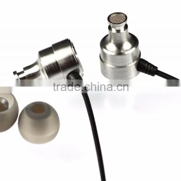 Astrotec AX-30 Hybrid Dynamic Balanced Armature HiFi In-Ear Earphones photo-4