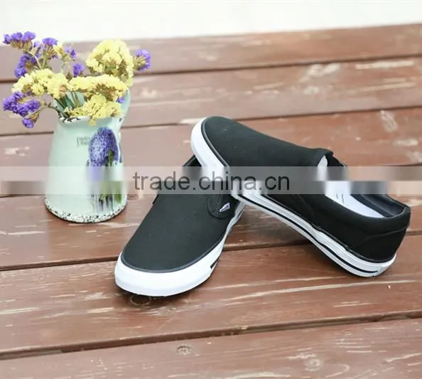 Black Cheap Price Canvas Shoes photo-2