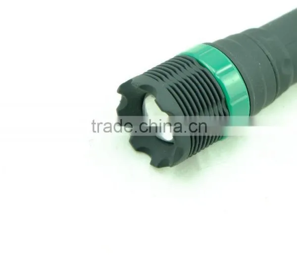 3*AAA Zoom Emergency Lamp 1w Foucsing Rubber Cheap Plastic Flashlight photo-4
