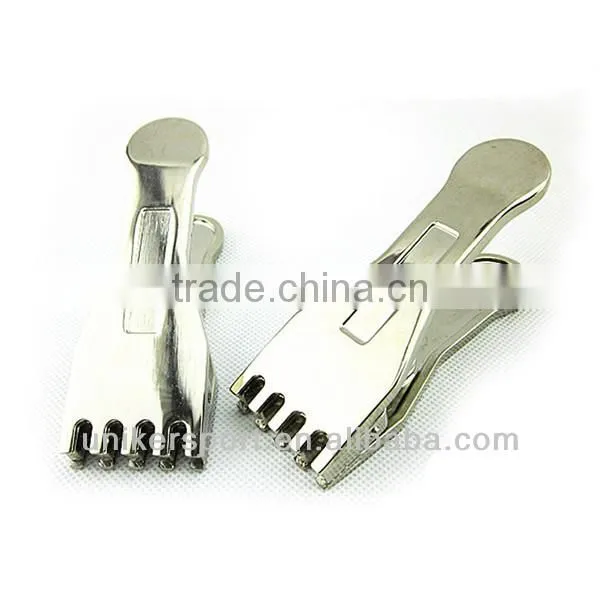 Clamp for badminton string machine