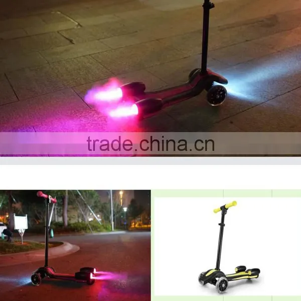 Cool Foldable Mist Spray Scooter For Kids, Adjustable High Run Scooter of Gift for Children photo-5