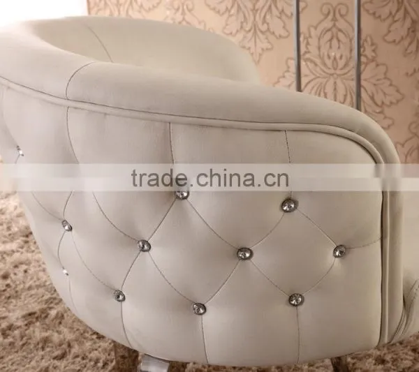 LC01 White Furniture Company Dining Room Table and Chair Sets photo-3