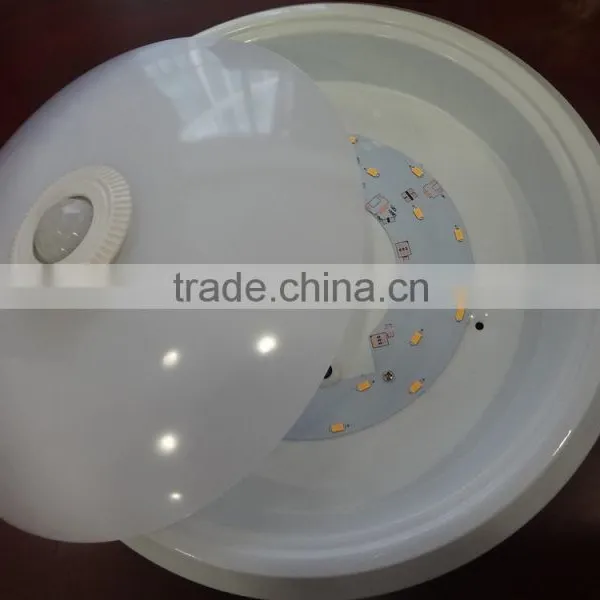 180 Degree PIR Motion Sensor Lamp With a Light Sensor Quality Choice photo-3