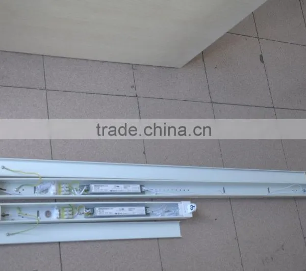 Aluminum Integrated Bracket Wall Mounted t8 Fluorescent Lamp photo-3