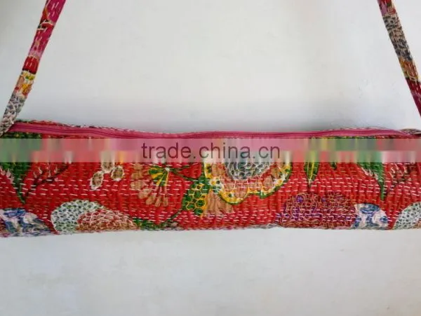 Red Kantha Yoga Bag Hippie Cross Body Bag Vintage Yoga Mat Bag Indian Ethnic Traditional Yoga Bag Embroidery Bag photo-3