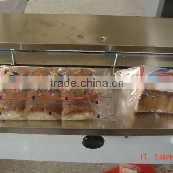 Slice Bread Automatic Packing Machine(DCTWB-600W) photo-6