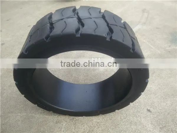 Battery Forklift Truck Tyre 533.4x203.2x381mm Press on Front Wheel Solid Tyre 21*8*15 photo-4