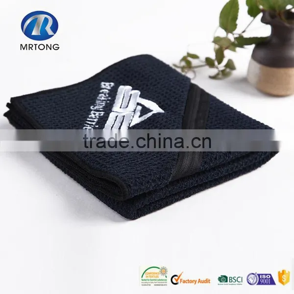 Best Selling Bulk Plush Microfibre Travel Sports Towel With Zip Pocket