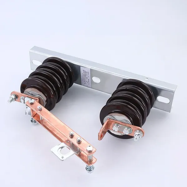 GW9-12/630A Outdoor Disconnector 12kV With Optional Silicone or Ceramic Insulators