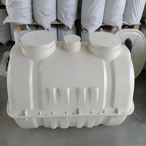 SMC Septic Tank 1500L Lightweight Structure With UV-Resistant Coating