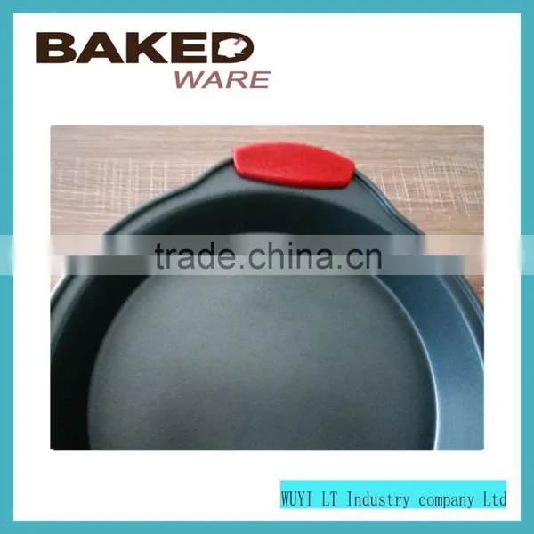 Checkerboard Cake Pan Baking Pan With Silicone Handle photo-3