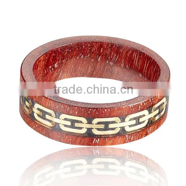 Natural Red Wooden Ring With Gold Metal Chain Inlay photo-3