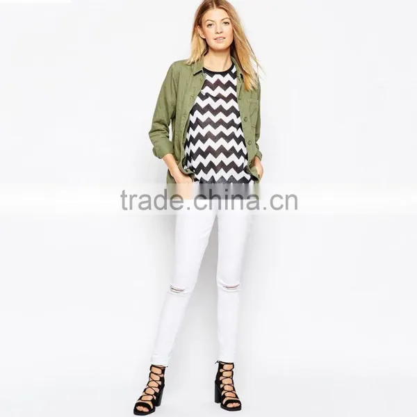 Plain White Knee Ripped Maternity Denim Jeans Wholesale for Women photo-2