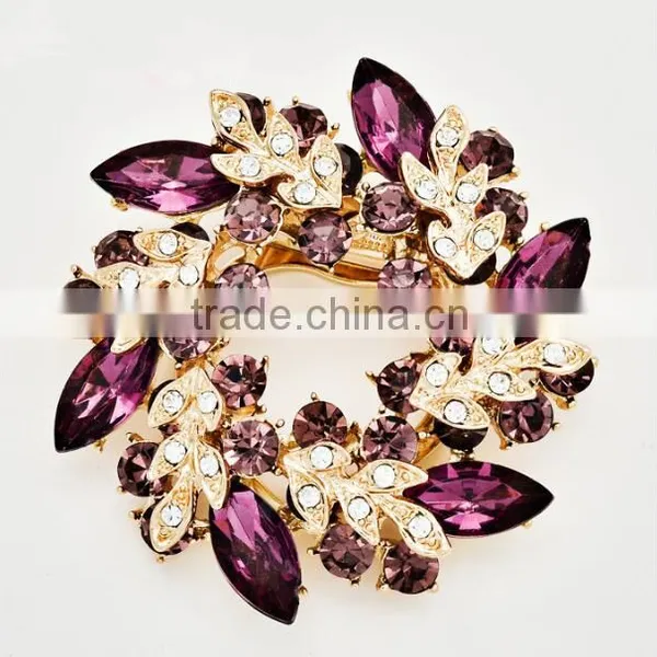 Zm53221a High Quality Fashion Women Flower Alloy Brooch With Gold Plated photo-4