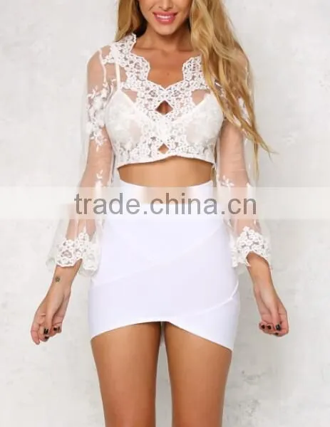 Runwaylover 115 Europe Style 2017 Women Sexy Deep V-Neck Lace Embroidery Crop Tops photo-3
