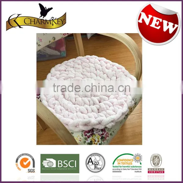 Charmkey Hot Selling Blanket Knitting Yarn 100% Polyester Chunky Chenille Yarn photo-4