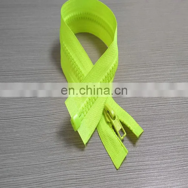 Custom Design Long Chain Nylon Reversed Zipper photo-3