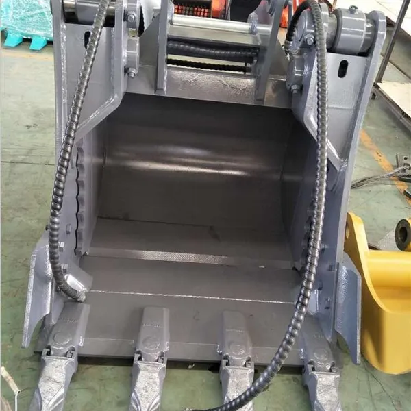 High Quality Chinese Made Customizable 4 in 1 Excavator Bucket photo-2