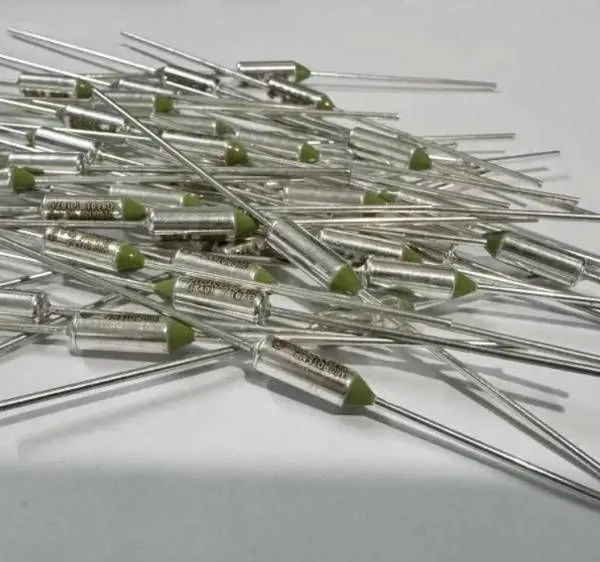 Emerson Fuses, Microtemp Thermal Fuses, Series g5 for Home Appliances, Automobiles and Industrial Control photo-4