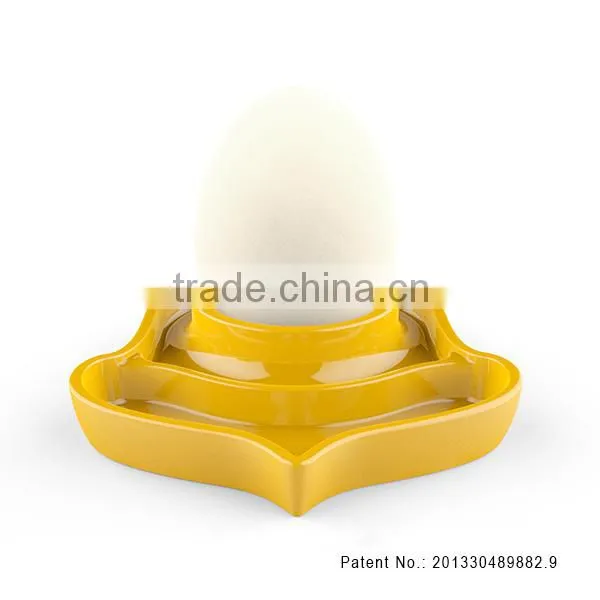 Silicone Squirrel-and-pinecone Egg Holder