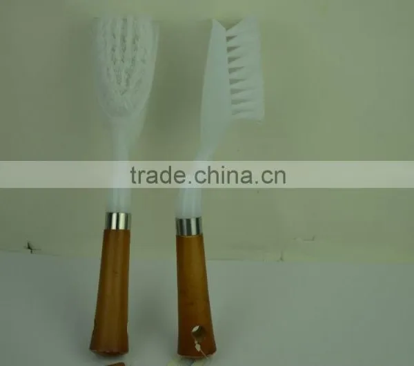 Easy-hold Clong Handle Cleaning Brush With Wood Handle photo-2