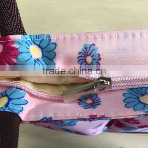 Bright Color Fashion Design Lunch Bag photo-4