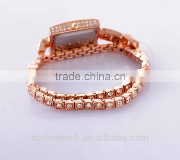 Women Watches Vogue Vintage Hand Quartz Fashion Bracelet Lady Watch photo-4