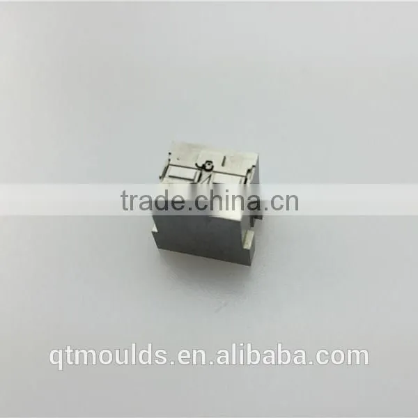 2016 Precision Auto Part/Auto Spare Part Moulding Making photo-3