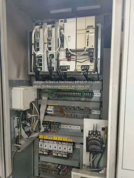 AKIRA SEIKI V5 Vertical Machining Center photo-3