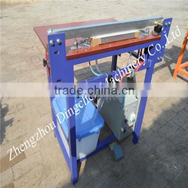 Toilet Paper Heat Sealing Packing Machine With Automatic Sealing Machine photo-2