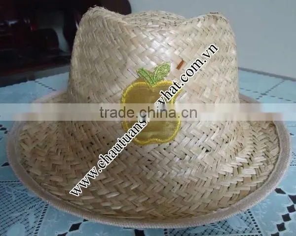 STRAW HAT DECORATION