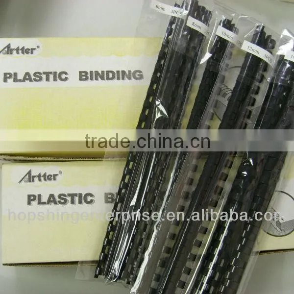 Plastic binding comb