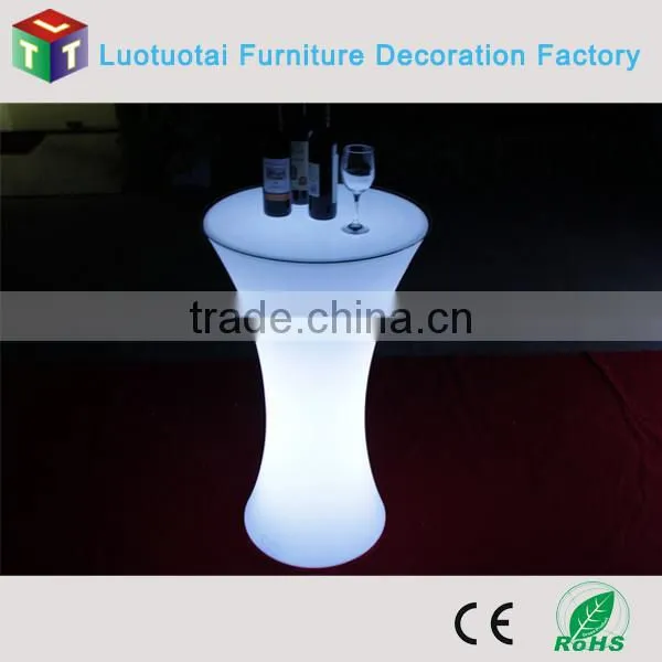 PE Plastic Led Outdoor Lounge Bar Cocktail Table photo-4