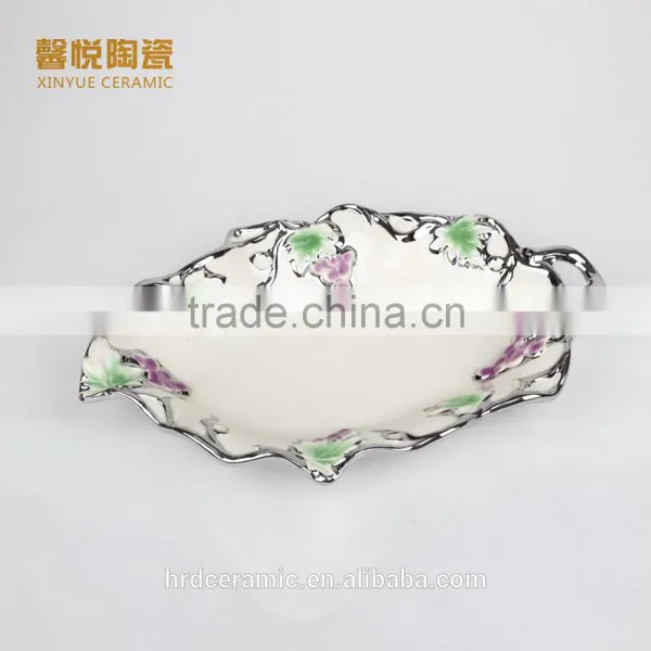 Wholesale Leaf Shape Ceramic Plate,leaf Shape Plate Golden Ceramic Snack Plate photo-3