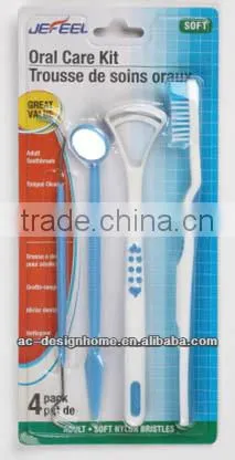 6 PCS PLASTIC ORAL CARE KIT