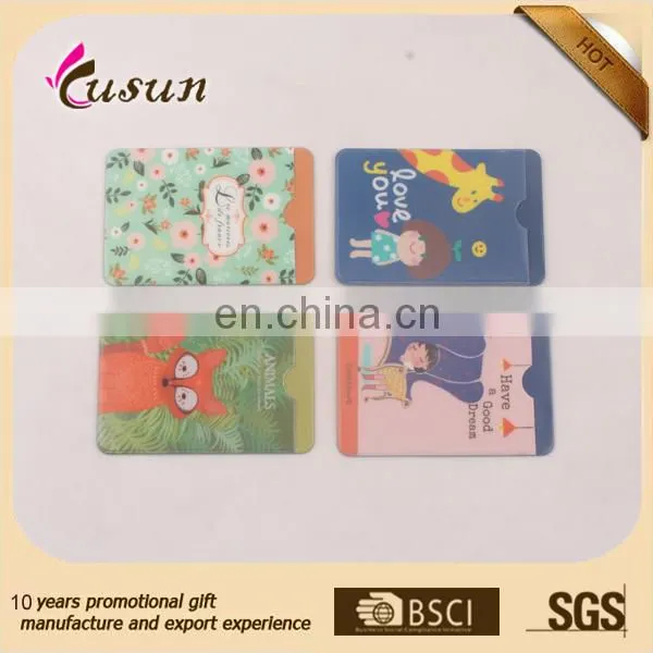 High Quality Horizontal Waterproof Clear Soft Pvc Color Printing Fancy id Card Holder photo-4
