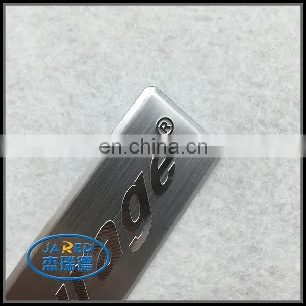 Competitive Price Silver Custom Brushed Badge Aluminum Label photo-2