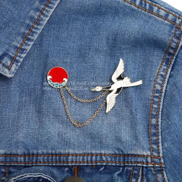 AIDS Brooch Shenzhen Xiehui Brooch Factory Rapid Production photo-5