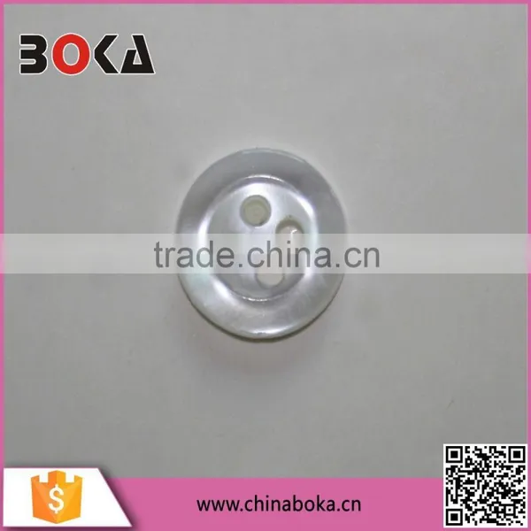 2015 Wholesale Classic White Round Shape Plastic Buttons With 4 Holes Yiwu Factory on Direct Sale photo-2