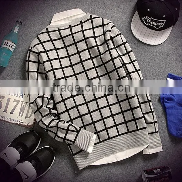 2015 Winter Men's V-neck Long-sleeved Show Thin Sweater Knit Cardigan for Korean Style Sweater photo-2