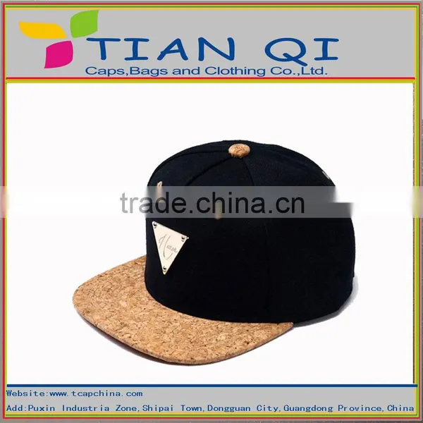 Fashionable Metal Applique Eye Attracting Good Quality Wool Fabric Snapback Caps