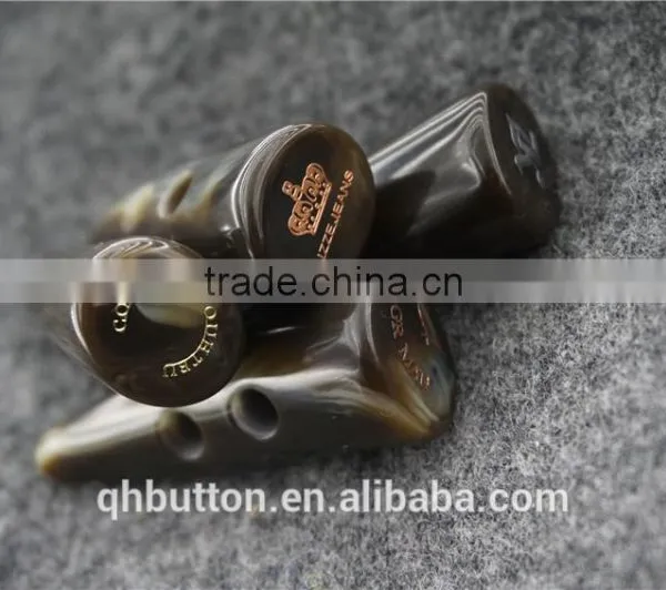 FASHION NEW IN RESION BUTTON WITH LASER PRINTING HOT SALE HORN TOGGLE BUTTON photo-3