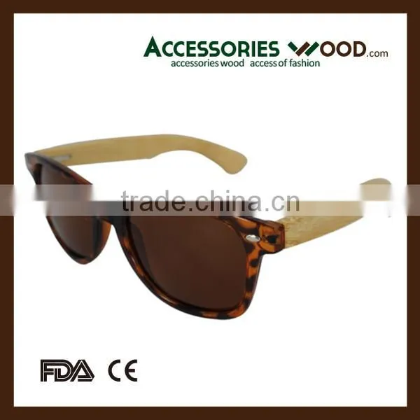 Bamboo Wood Polarized Sunglasses - Floating Natural Wood Frames photo-2