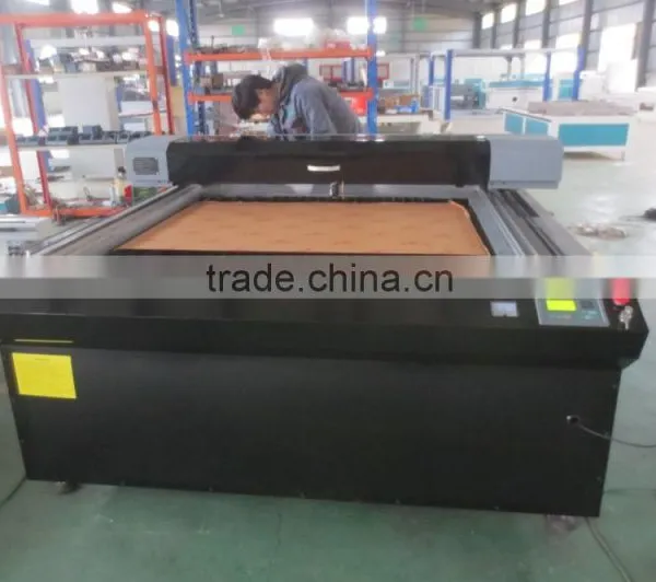 Clean Design and Fast Speed Cheap 3d Photo Crystal Laser Engraving Machine Price Wood photo-4