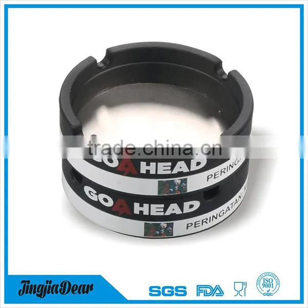 Premium Commercial Ashtray With Custom Logo , Silicone Marlboro Ashtray photo-5