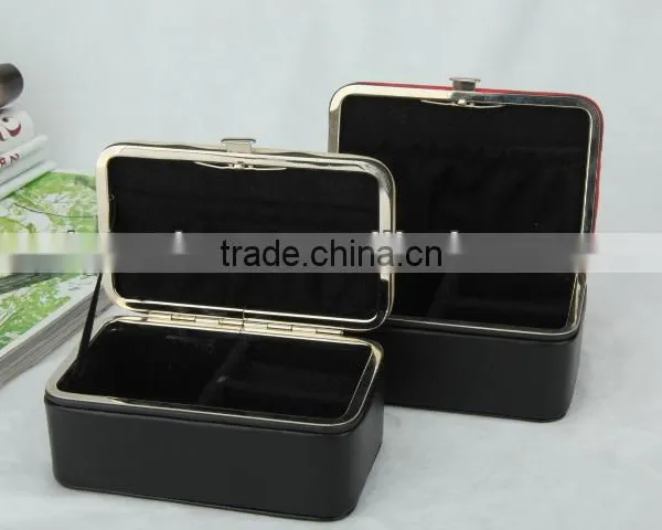 pu Mini Simple Jewelry Box With Metal Frame